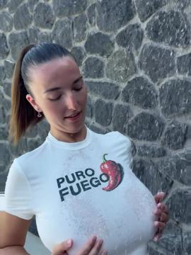 French Amateur / julia.lynn / juliia.lynn__ / juliia_lynn Nude Leaks OnlyFans - Fapello — photo 10 of 24