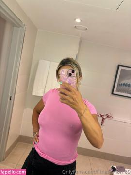 fit.moms.69 / fitnessmom69 / havefun_1234 Nude Leaks OnlyFans - Fapello — photo 1 of 54