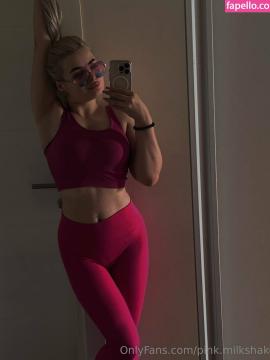 pink.milk.shake / pink.milkshake Nude Leaks OnlyFans - Fapello — photo 54 of 55