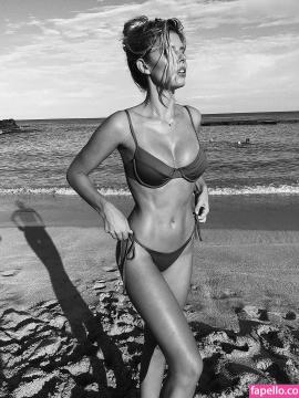 Natasha Oakley / NatashaOakleyFan / Tashoakley Nude Leaks OnlyFans - Fapello — photo 679 of 1244