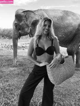 Natasha Oakley / NatashaOakleyFan / Tashoakley Nude Leaks OnlyFans - Fapello — photo 744 of 1244