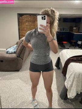 Ashlyn Smith Fit / ashlynsmithfit Nude Leaks - Fapello — photo 21 of 40