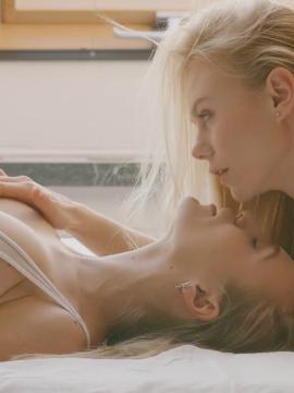 Aislin / aislinngiles / yourlesbianx Nude Leaks OnlyFans - Fapello — photo 84 of 109