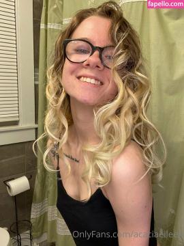 Acacia Eileen / acacia_eileen / acaciaeileen Nude Leaks OnlyFans - Fapello — photo 541 of 994