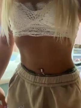 Jennyy20 / jennybram Nude Leaks OnlyFans - Fapello — photo 4 of 42