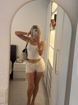 Jenny.lbx / jenny_lbx Nude Leaks - Fapello — photo 18 of 35