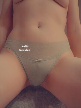 katie.freckles / katiefreckles1 Nude Leaks OnlyFans - Fapello — photo 13 of 352