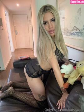 katysweets Nude Leaks OnlyFans - Fapello — photo 45 of 81