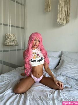 coffeefueledblonde / russianblondedolly Nude Leaks OnlyFans - Fapello