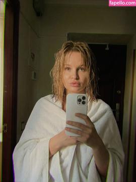 UkrainianAna / anastasia_mandarin / sarah_alleine Nude Leaks OnlyFans - Fapello — photo 49 of 63