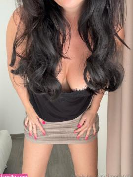 simonaauteri / simonafree Nude Leaks OnlyFans - Fapello — photo 2 of 57