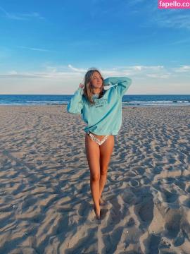 Carlissa Sinn / carlisinn19 Nude Leaks - Fapello — photo 9 of 76