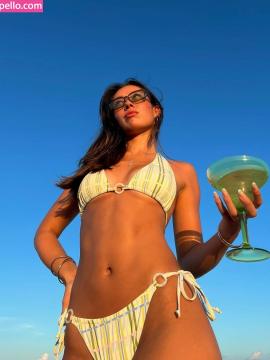 Molly Faye / _mollyfaye / guacamolly.com / mollyfayeporter Nude Leaks OnlyFans - Fapello — photo 30 of 68
