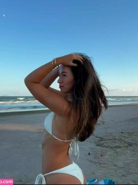 Molly Faye / _mollyfaye / guacamolly.com / mollyfayeporter Nude Leaks OnlyFans - Fapello — photo 52 of 68