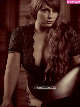 Munica Cooley VIP / catfishwifevip / municacooley Nude Leaks OnlyFans - Fapello — photo 31 of 41