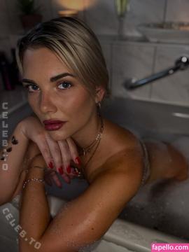 Foxy_Bite / foxy_biite / foxy_bite.vip / foxybiteOF Nude Leaks OnlyFans - Fapello — photo 18 of 33