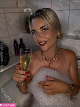 Foxy_Bite / foxy_biite / foxy_bite.vip / foxybiteOF Nude Leaks OnlyFans - Fapello — photo 24 of 33