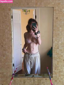 Alyce Fleur / Lolwhatgod / aly.dieu / alycefleur Nude Leaks OnlyFans/Patreon - Fapello — photo 22 of 384