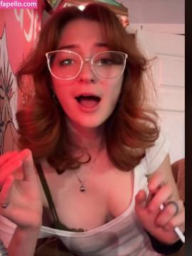 Alyce Fleur / Lolwhatgod / aly.dieu / alycefleur Nude Leaks OnlyFans/Patreon - Fapello — photo 327 of 384