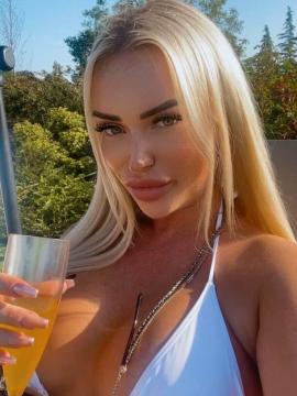 Lauren__Of / charleybabe / laurenedgex / vipcharley / viplaurenxx Nude Leaks OnlyFans - Fapello — photo 3 of 9