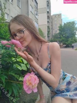 elen.meln / helen_meln777 / melena17_ElenMeln Nude Leaks - Fapello
