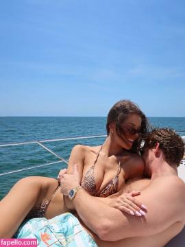 Brianna Eileen / briannaaeileenn Nude Leaks - Fapello — photo 9 of 72