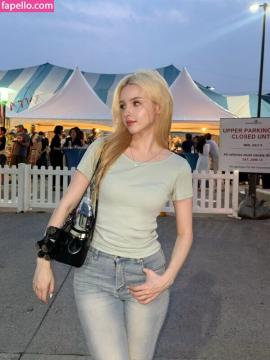 Elina Karimova / elina_4_22 / elinakarimova25 Nude Leaks OnlyFans - Fapello — photo 11 of 315