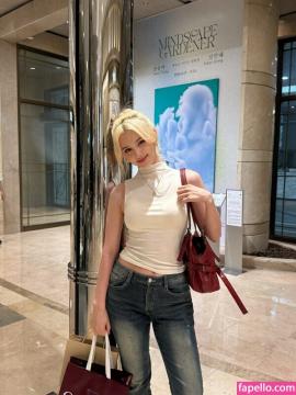 Elina Karimova / elina_4_22 / elinakarimova25 Nude Leaks OnlyFans - Fapello — photo 16 of 315