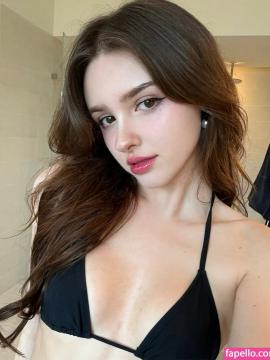 Elina Karimova / elina_4_22 / elinakarimova25 Nude Leaks OnlyFans - Fapello — photo 82 of 315