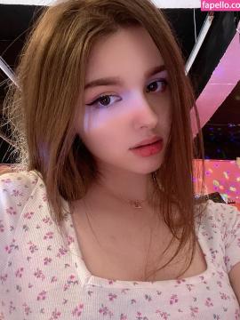 Elina Karimova / elina_4_22 / elinakarimova25 Nude Leaks OnlyFans - Fapello — photo 308 of 315