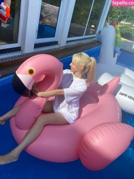 Elina Karimova / elina_4_22 / elinakarimova25 Nude Leaks OnlyFans - Fapello — photo 312 of 315