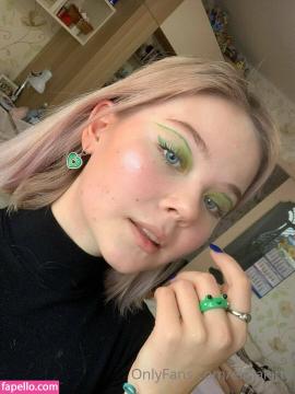 Froggggy / elinakitty Nude Leaks OnlyFans - Fapello — photo 15 of 98