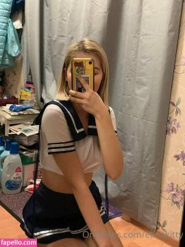 Froggggy / elinakitty Nude Leaks OnlyFans - Fapello — photo 64 of 98