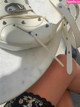 Emily Ellanah / emily.ellanah / emilysalch Nude Leaks OnlyFans - Fapello — photo 17 of 25