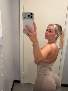 Miiileb / miiilleb Nude Leaks - Fapello — photo 19 of 61