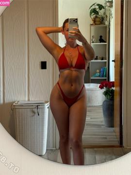 Miiileb / miiilleb Nude Leaks - Fapello — photo 24 of 61