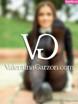 VALENTGARZONC / Valentina Garzon Nude Leaks OnlyFans - Fapello — photo 22 of 128