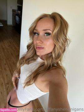 tiffanyshenanigans Nude Leaks OnlyFans - Fapello