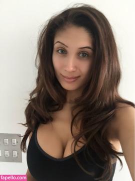 Sophie Rose / Tiffany Rose / sophieroseofficialblue / tiffanyrosse Nude Leaks OnlyFans - Fapello — photo 49 of 107