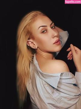 Suela Pahija / suelapahija Nude Leaks - Fapello — photo 4 of 97