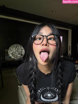justina.asian / justinaasian Nude Leaks OnlyFans - Fapello — photo 16 of 92