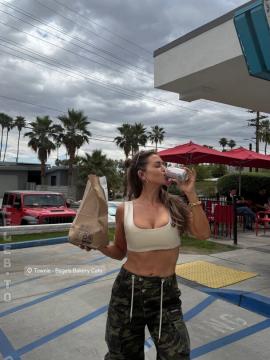 Jessica Paszka / jessica_haller / jessicapaszkaofficial / paszkajessica Nude Leaks OnlyFans - Fapello — photo 391 of 971