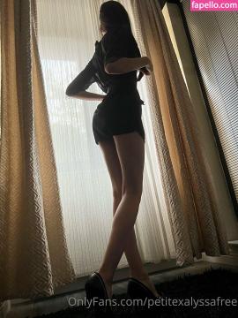 petitexalyssafree Nude Leaks OnlyFans - Fapello — photo 12 of 39