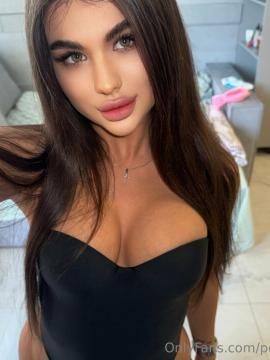 petiteanniequinn Nude Leaks OnlyFans - Fapello — photo 12 of 32