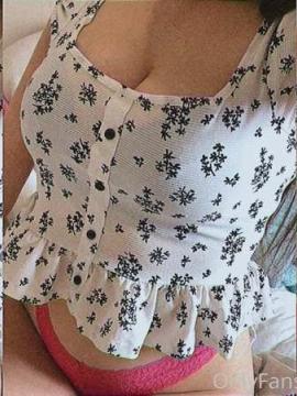 Age Gap Adventures / agegapadventuresx / agegapexperience / petiteblondey2 Nude Leaks OnlyFans - Fapello — photo 3 of 14