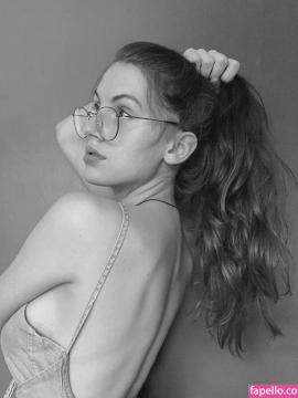 Sarah A-L / sarahal06 / sarahal066 / sarahallenaus Nude Leaks OnlyFans - Fapello — photo 8 of 100