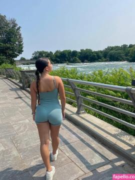 Sarah Roberts / Sarahrobertsss / sarahh.elena Nude Leaks OnlyFans - Fapello — photo 4 of 34
