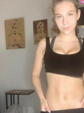 Avery Petite / avery.petite / averypetite Nude Leaks OnlyFans - Fapello — photo 18 of 21