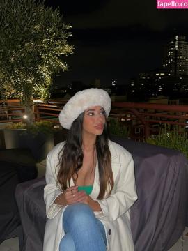 Sarah Perez Santaolalla / Sarah Pérez Santaolalla / SarahPerezSanta / sarah.perezsantaolalla / sarahsantaolalla Nude Leaks - Fapello — photo 37 of 46