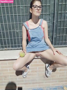 SARABELOFF1C1AL / Sara Bell / sara.bellofficial / sara_bellofficial / sarabell / sarabellofficial Nude Leaks OnlyFans - Fapello — photo 202 of 511